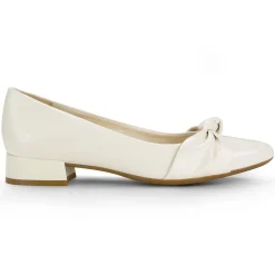 Low Heels|eFlex>Easy Spirit Caster Dress Shoes Chic Cream Leather